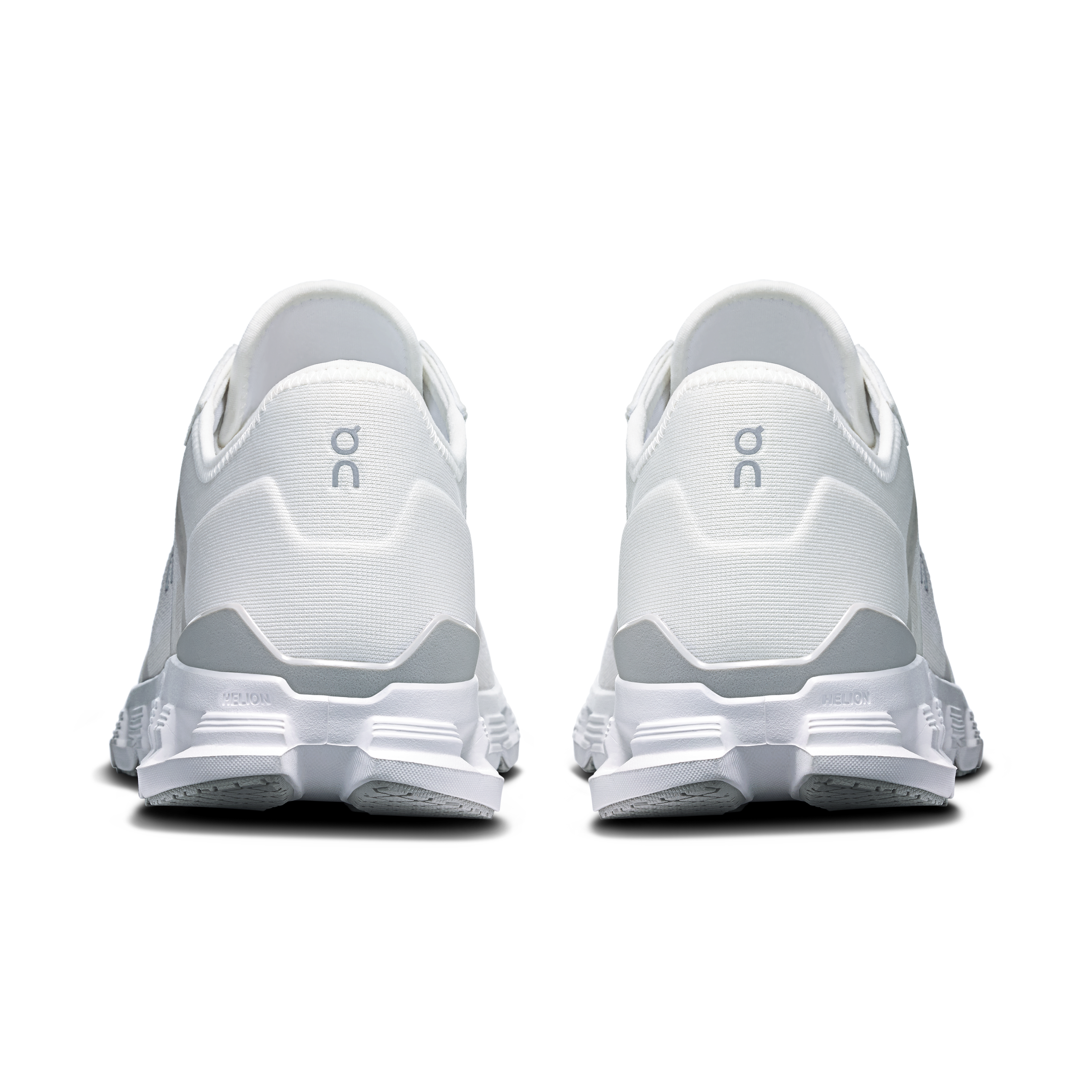 ON Cloud X 4 AD 'White Wolf'