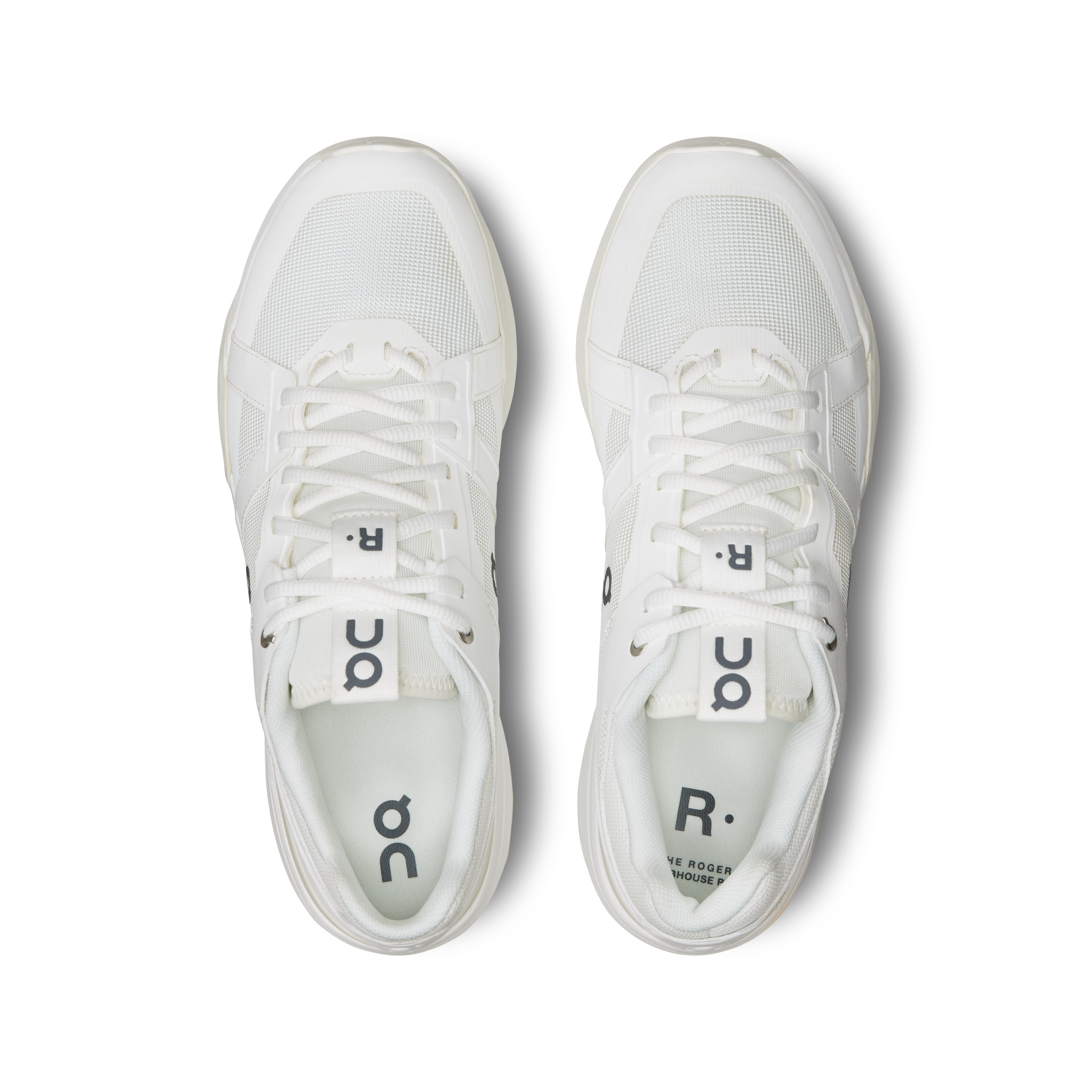 On The Roger Clubhouse Pro Undyed Ice
