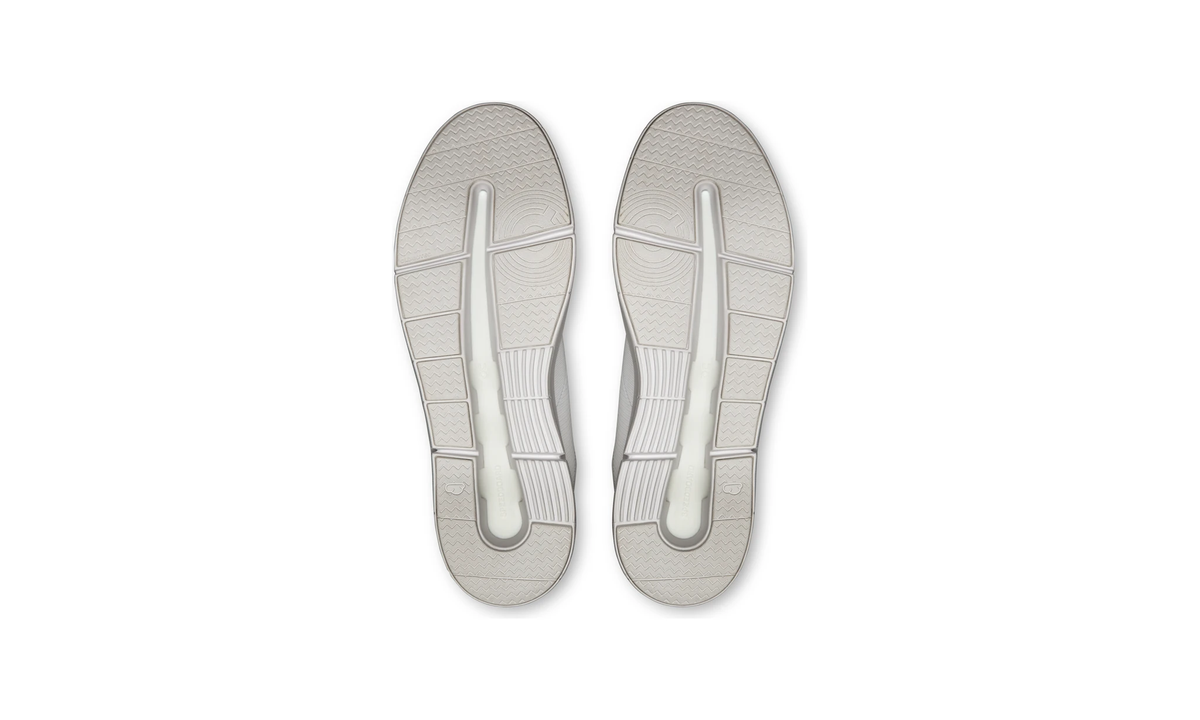 On Roger Spin White Black