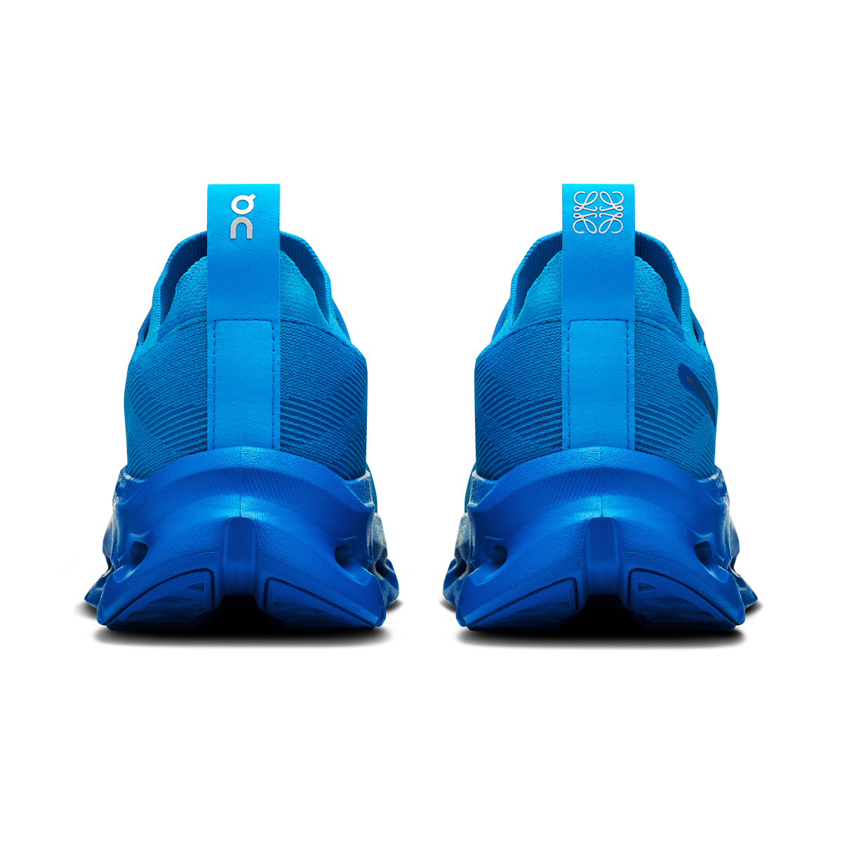 Cloudtilt LOEWE W Electric Blue
