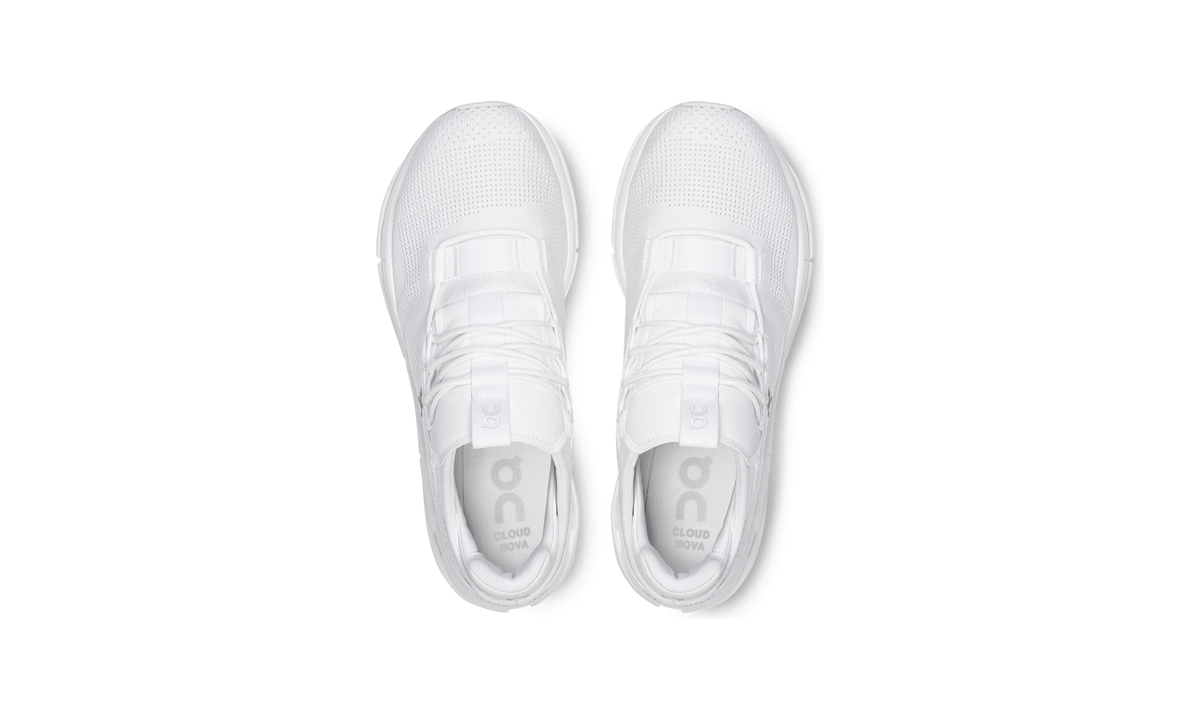 On Running Cloudnova All White