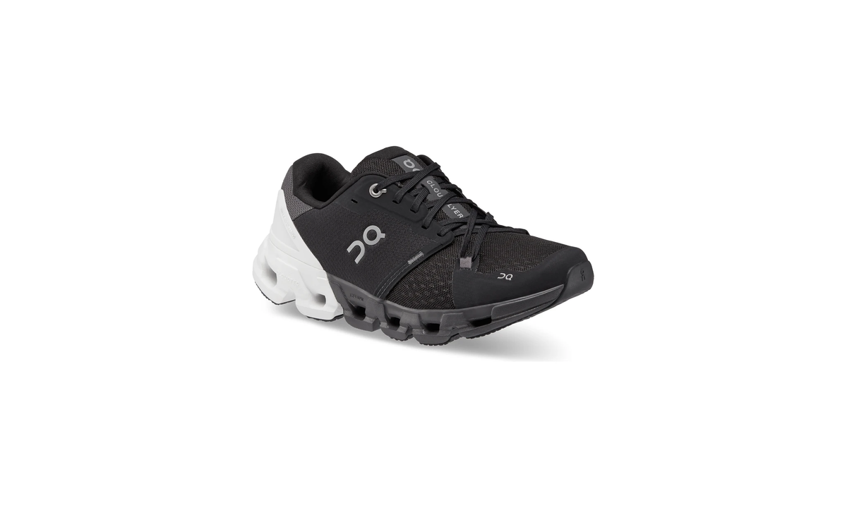 Cloudflyer 4 Black | White W