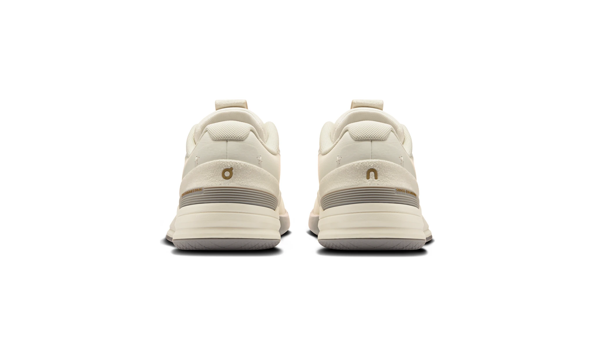 THE ROGER Pro Ace 1 W Ivory | Fog