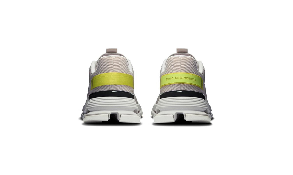 Cloudnova Form 2 M Pearl | Limelight