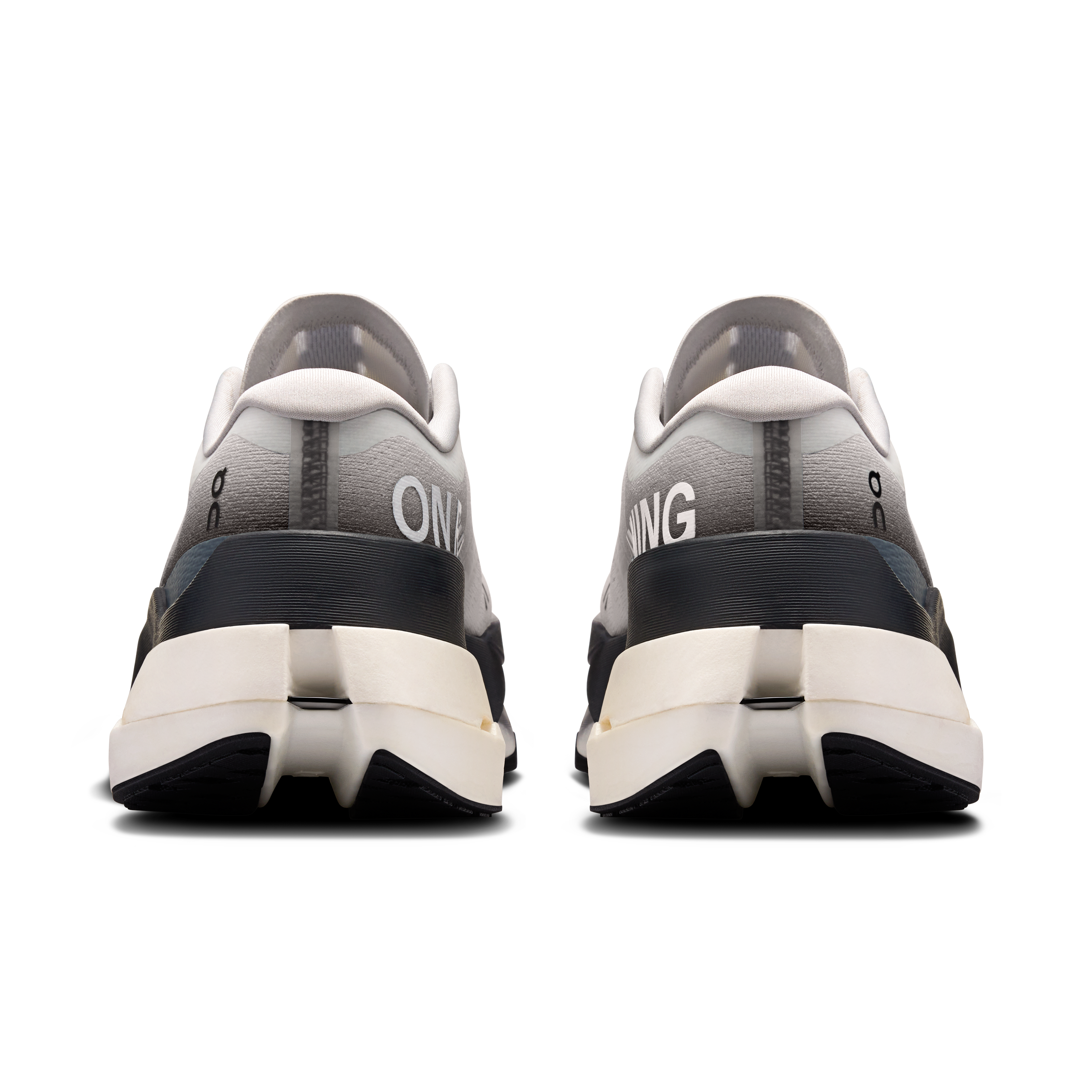 Cloudboom Max 1 M White | Black