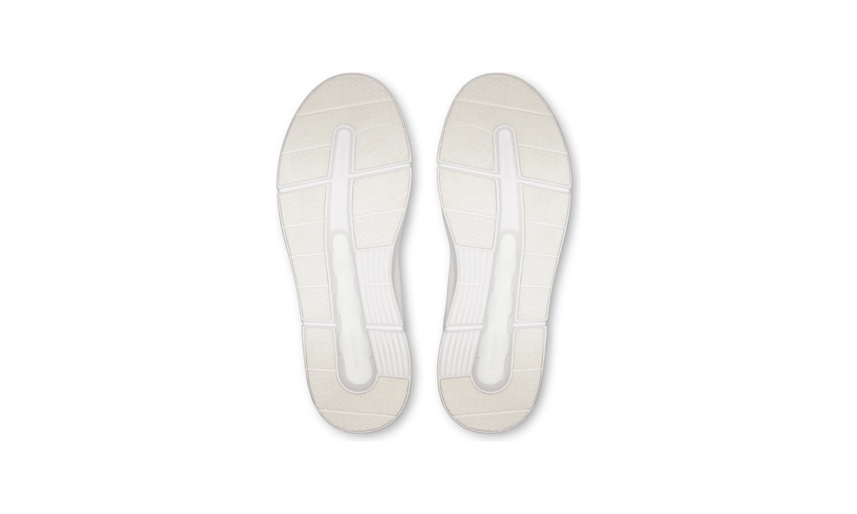 THE ROGER Centre Court 1 W White | White