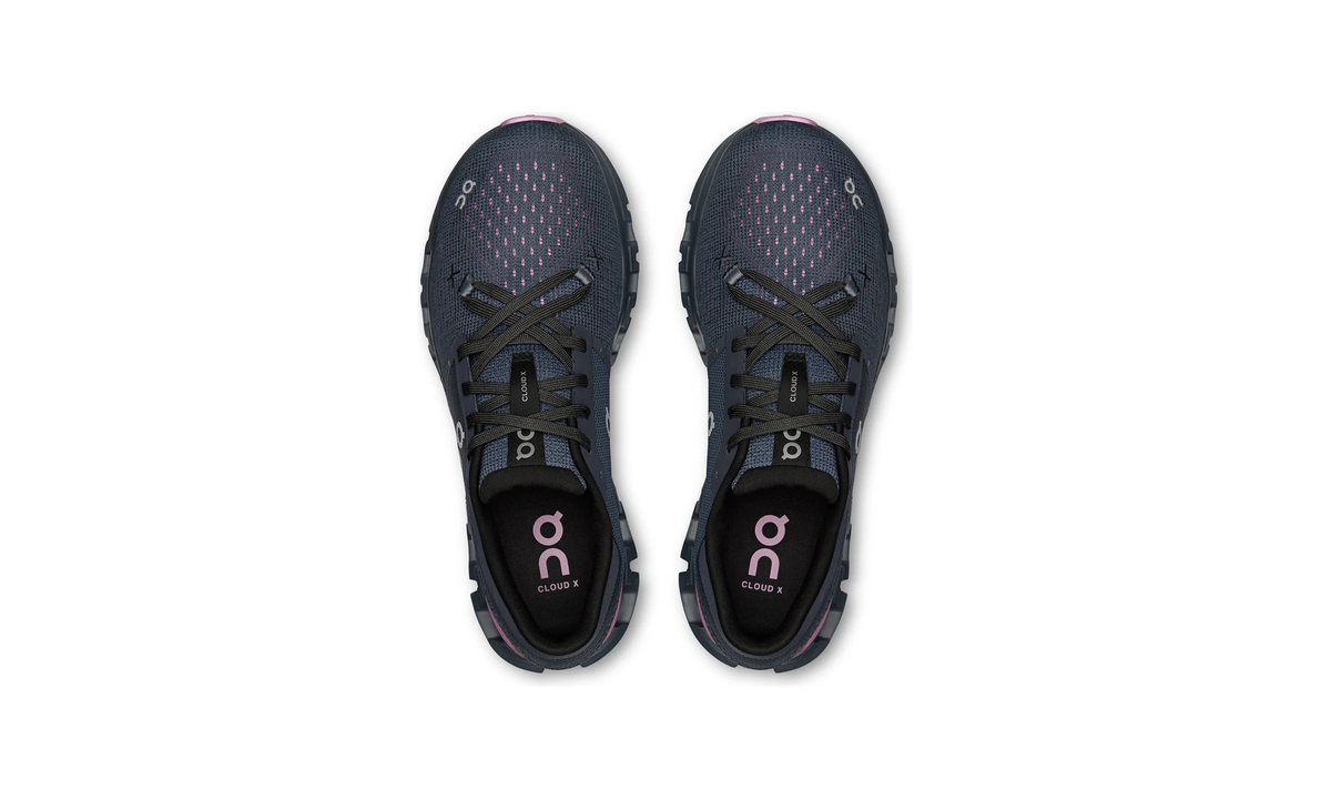 Cloud X 4 W Navy | Sakura