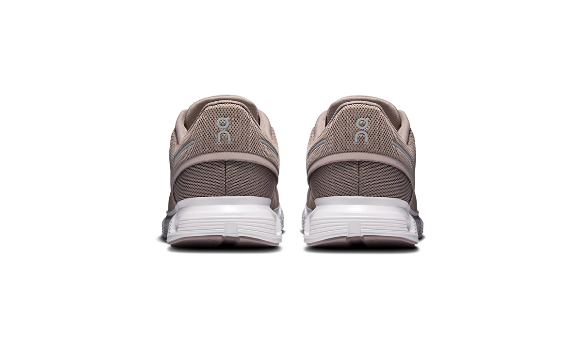 On Running Cloud 6 Fog White