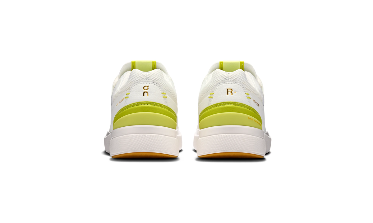 THE ROGER Centre Court 2 W White | Limelight