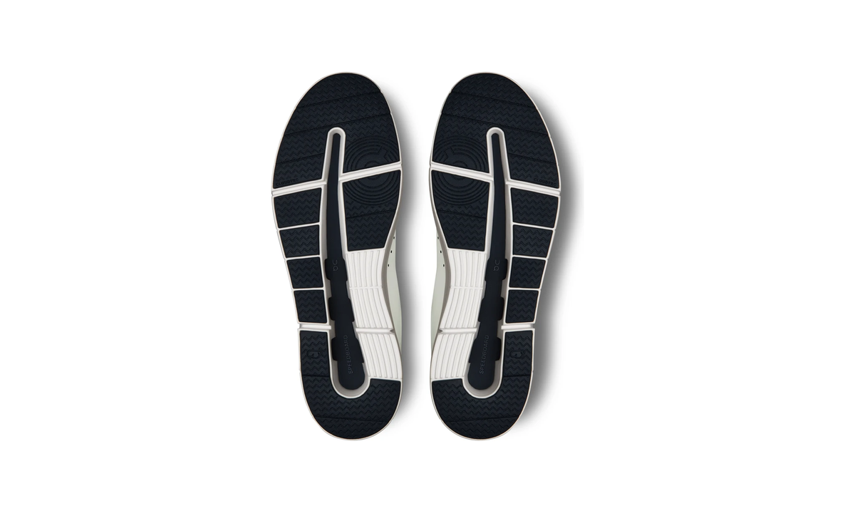 On The Roger Advantage White Midnight