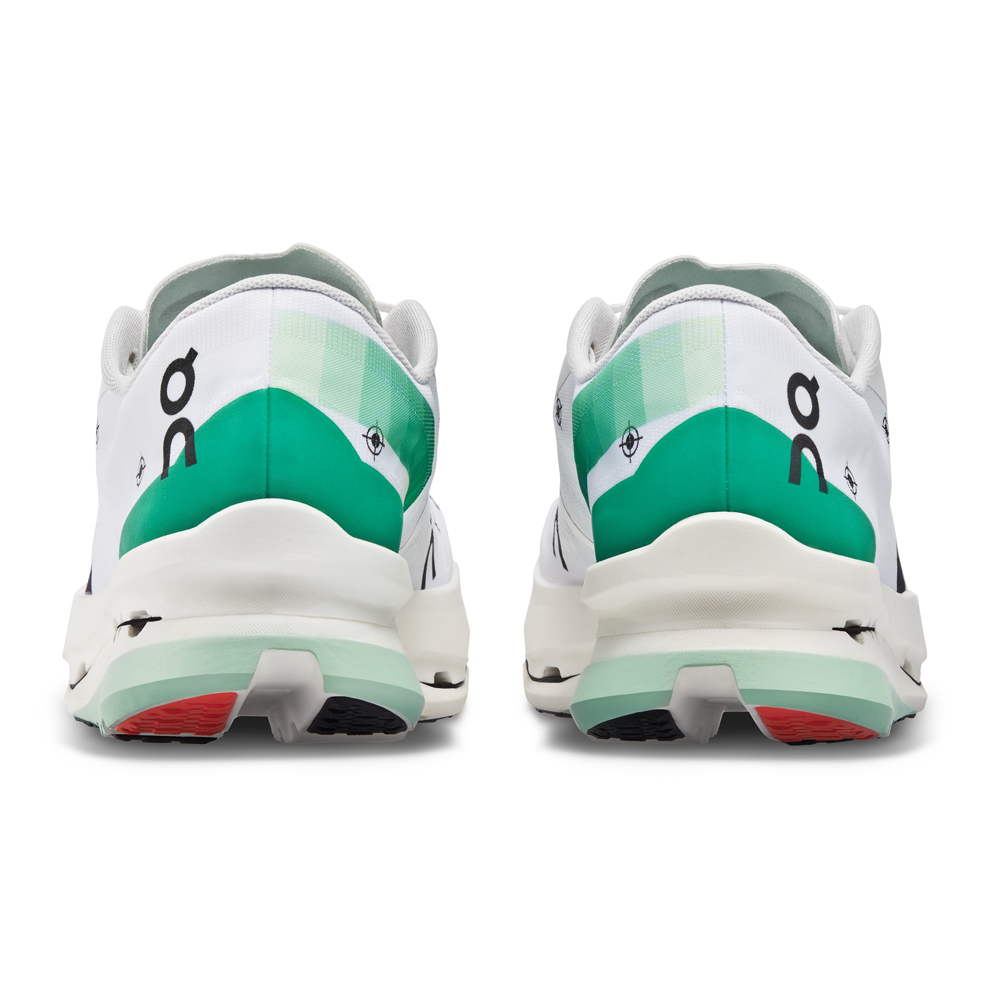 On CloudBoom Echo 3 Undyed White Mint