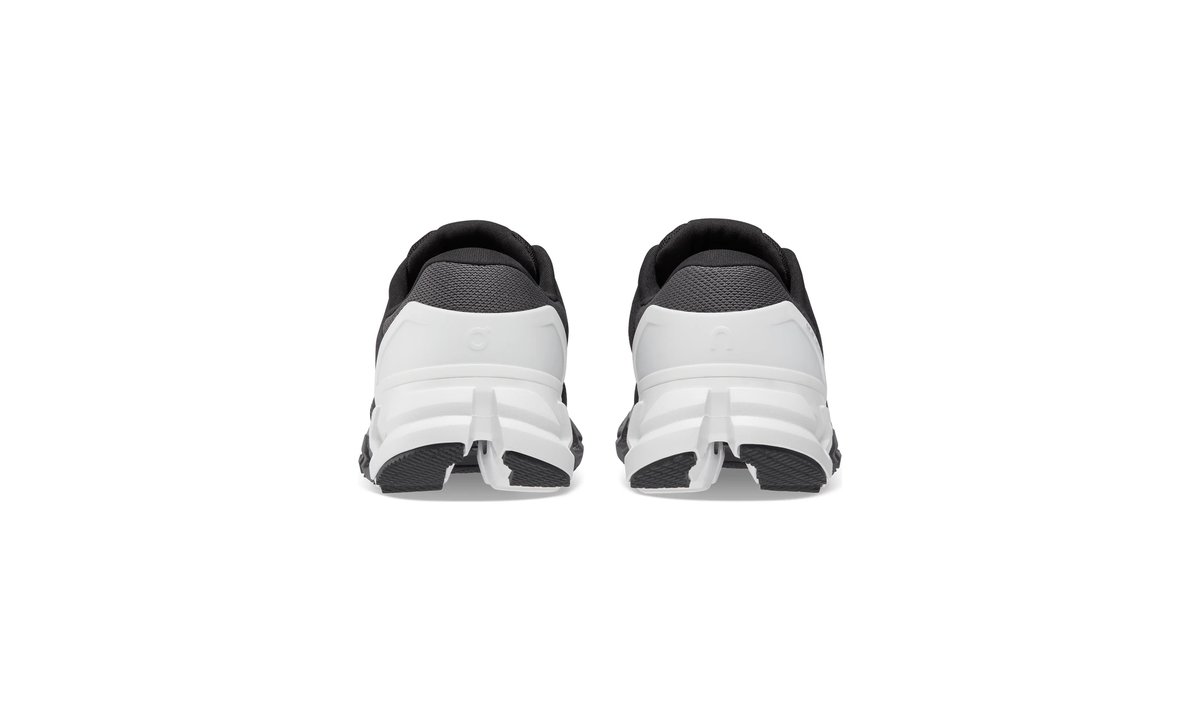 Cloudflyer 4 Wide Black | White W
