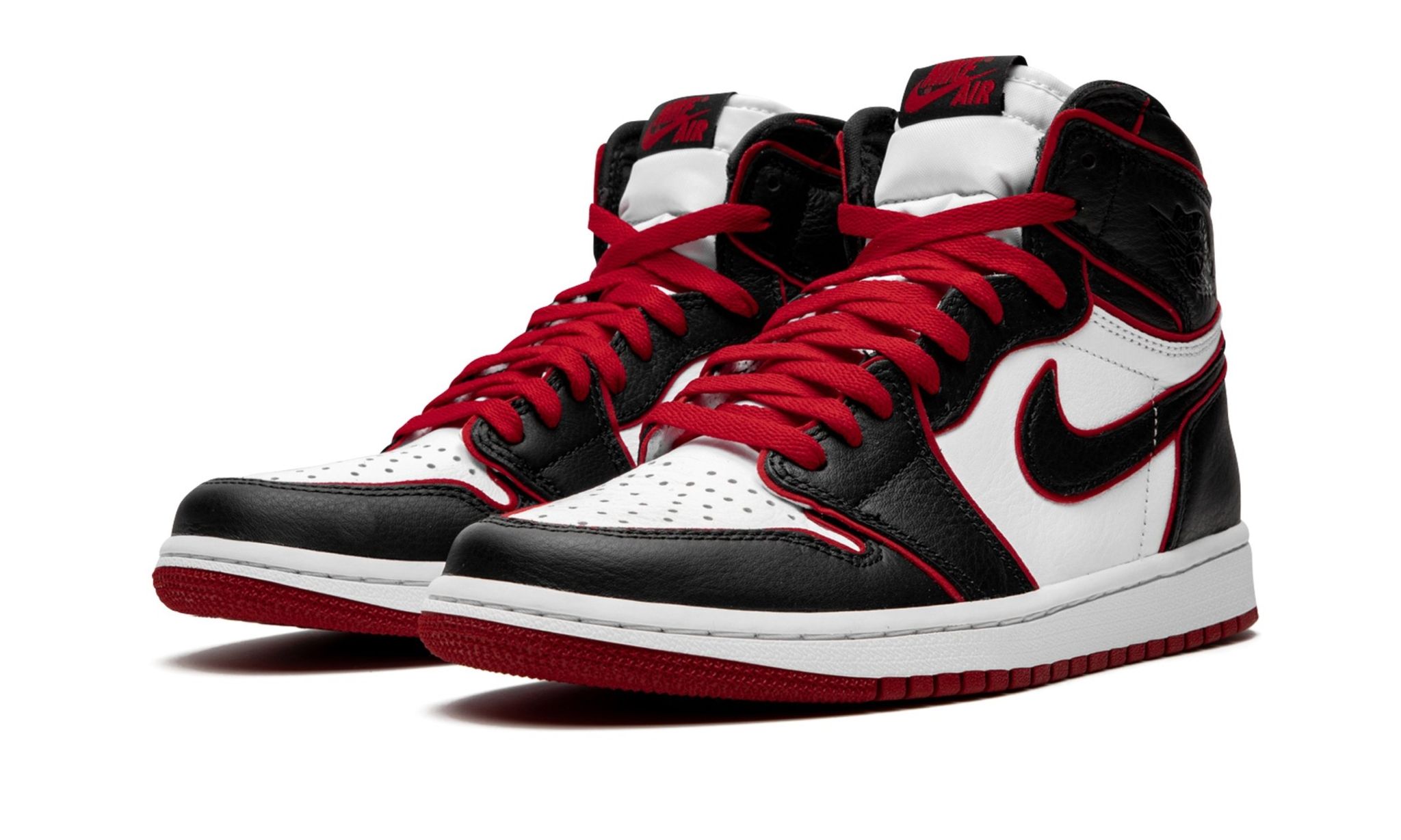 Air Jordan 1 High OG Bloodline Meant To Fly