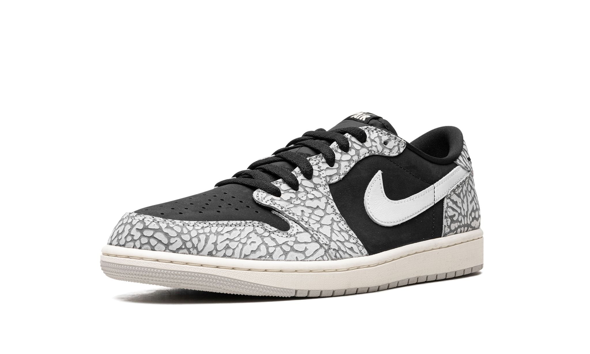 Air Jordan 1 Low OG Elephant / Black Cement