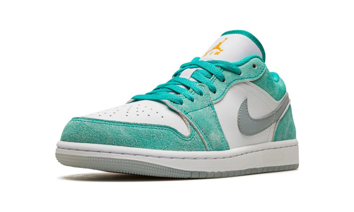 Air Jordan 1 Low Emerald