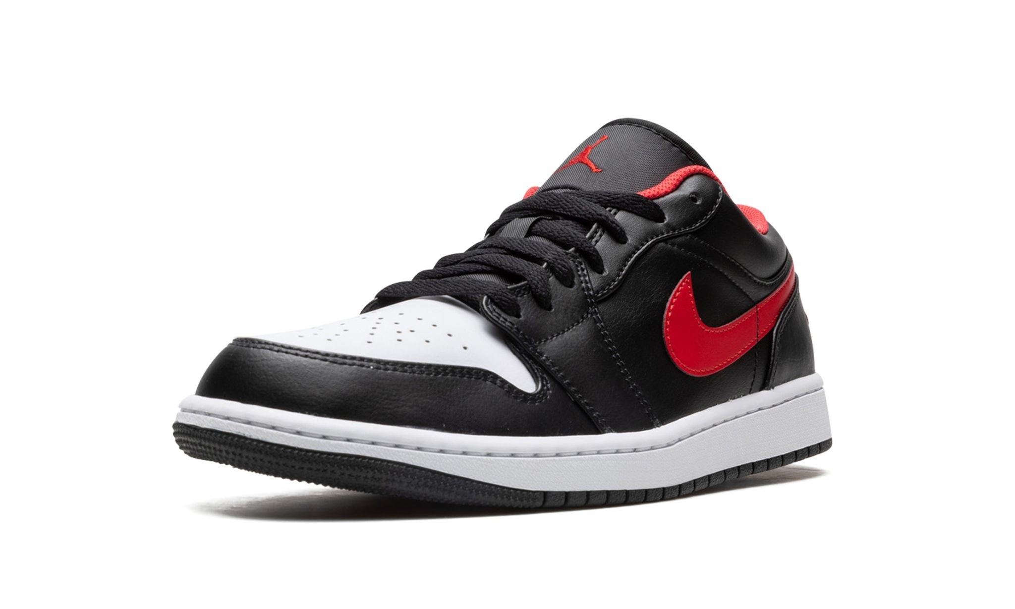 Air Jordan 1 Low BlackFireRedWhite / White Toe