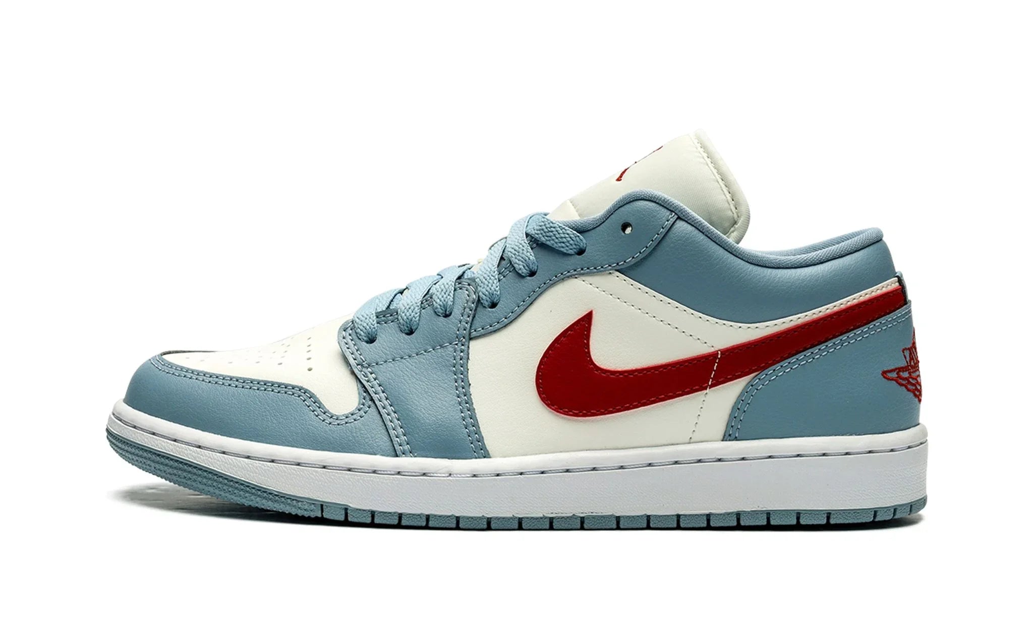 Air Jordan 1 Low Wmns "Blue Whisper"