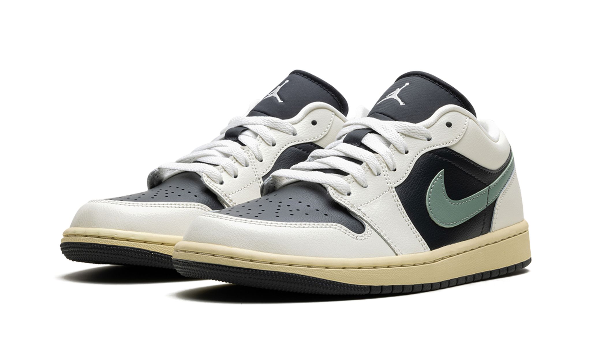 Wmns Air Jordan 1 Low 'Jade Smoke'