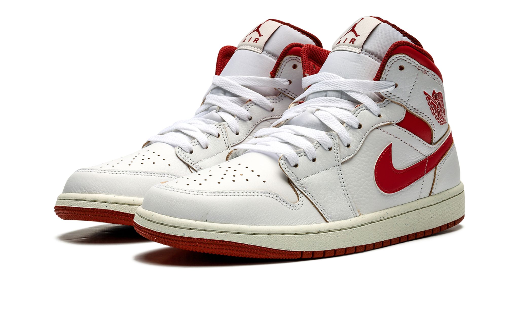 Air Jordan 1 Mid SE 'White Dune Red'