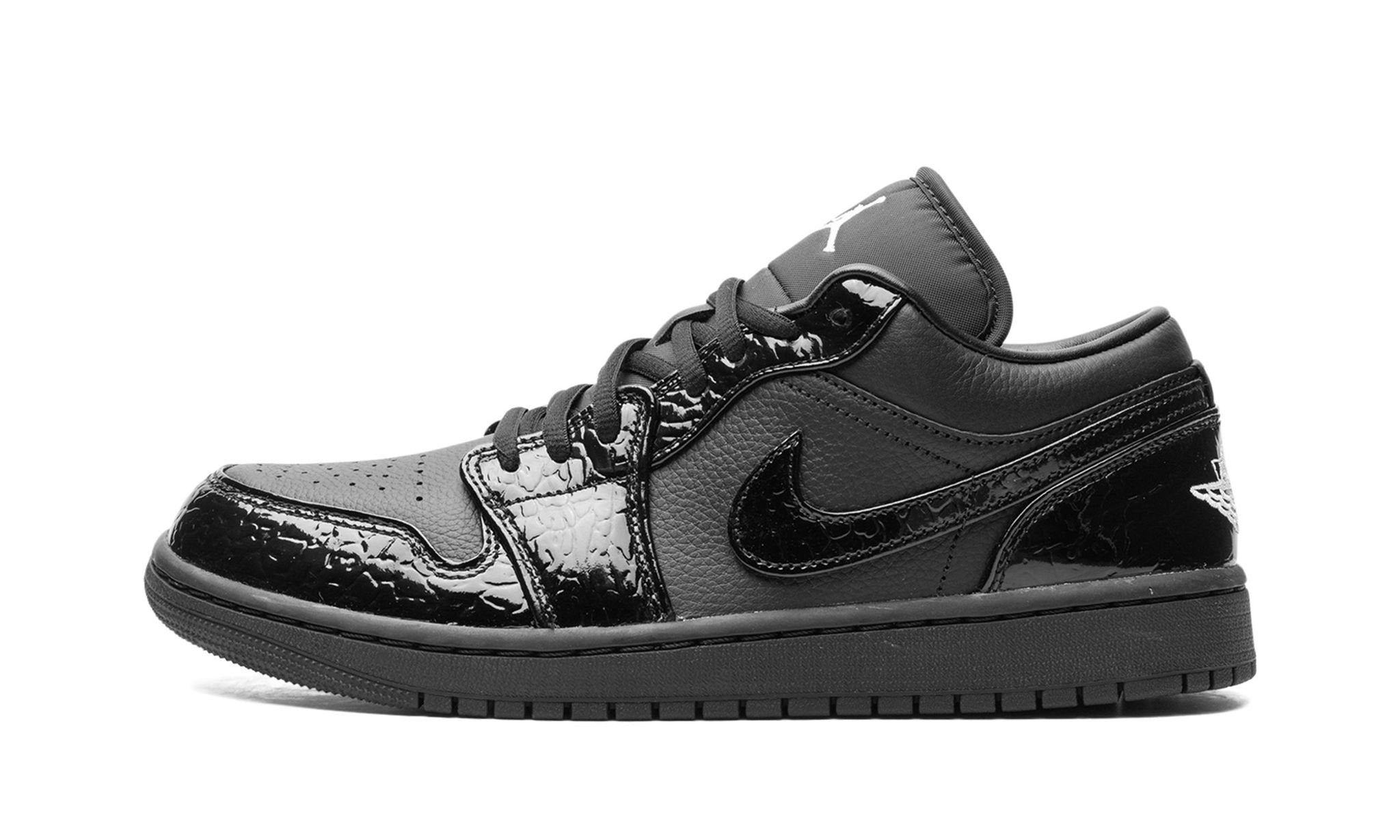 Wmns Air Jordan 1 Low SE 'Black Croc'