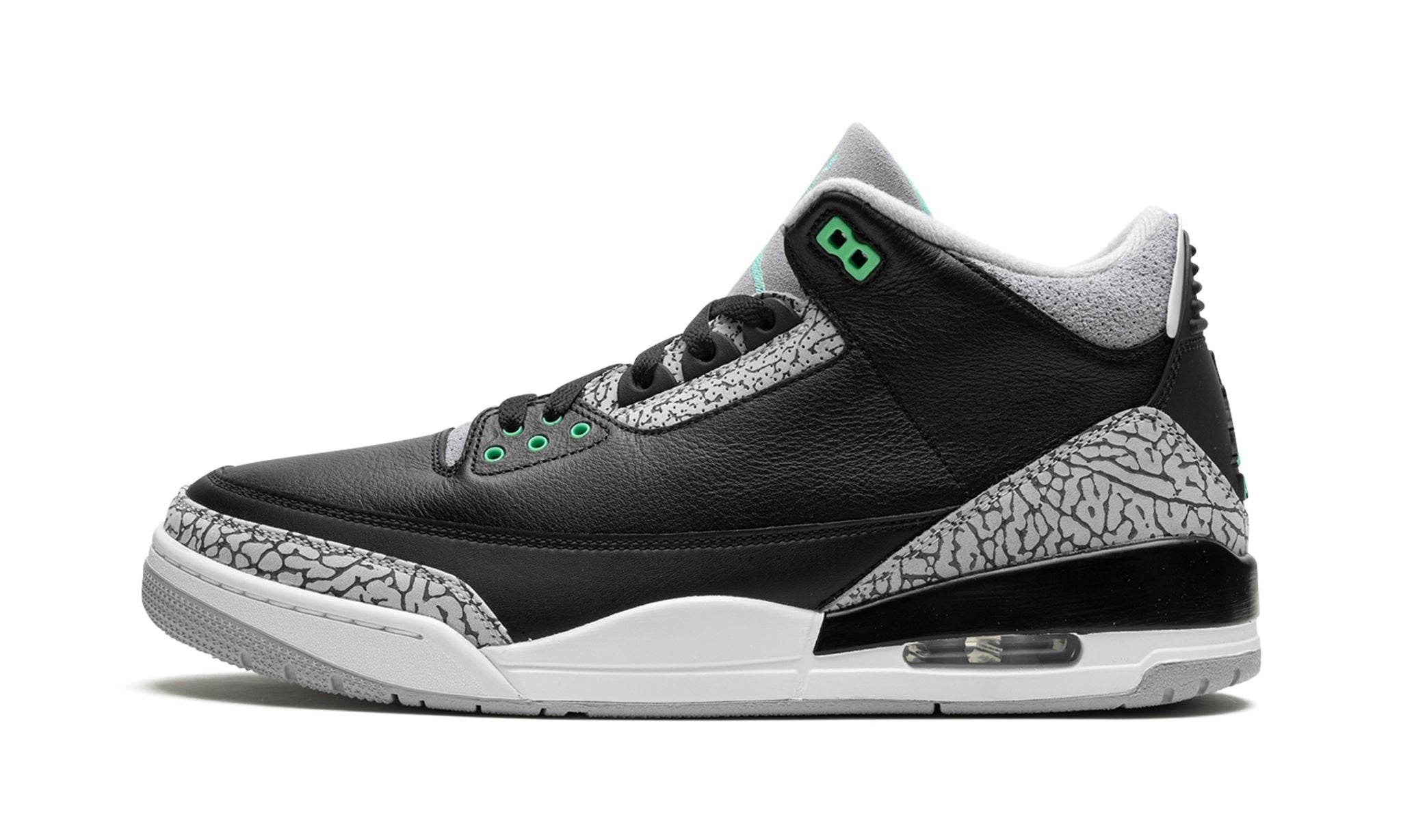 Air Jordan 3 Retro 'Green Glow'