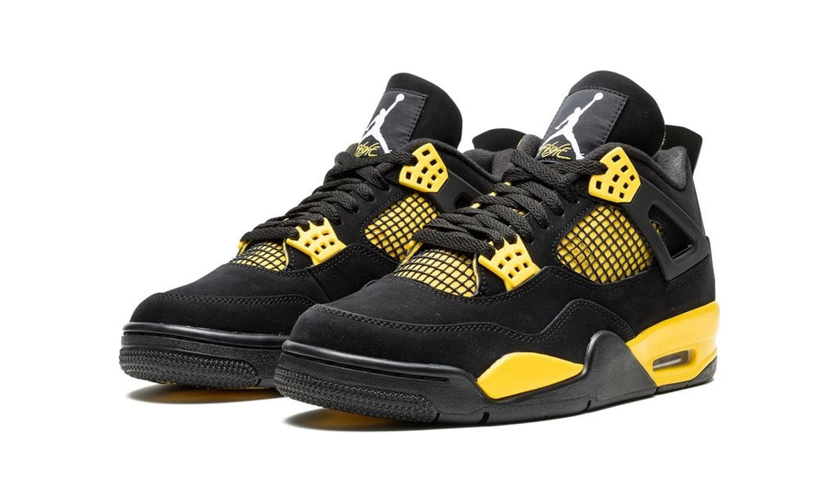 Air Jordan 4 Thunder (2023)