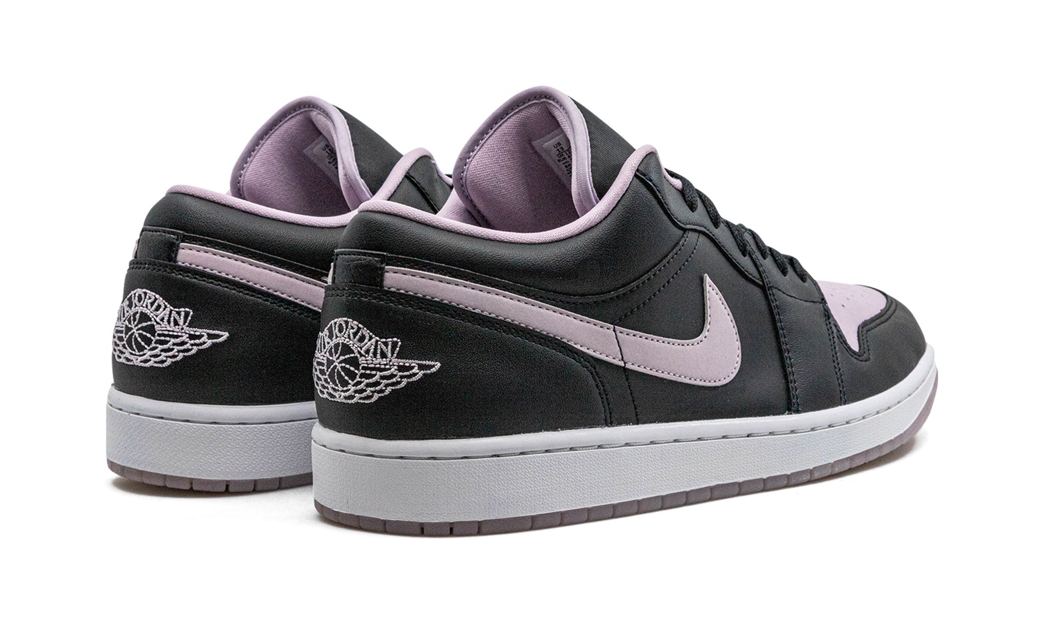 Air Jordan 1 Low SE Black Iced Lilac