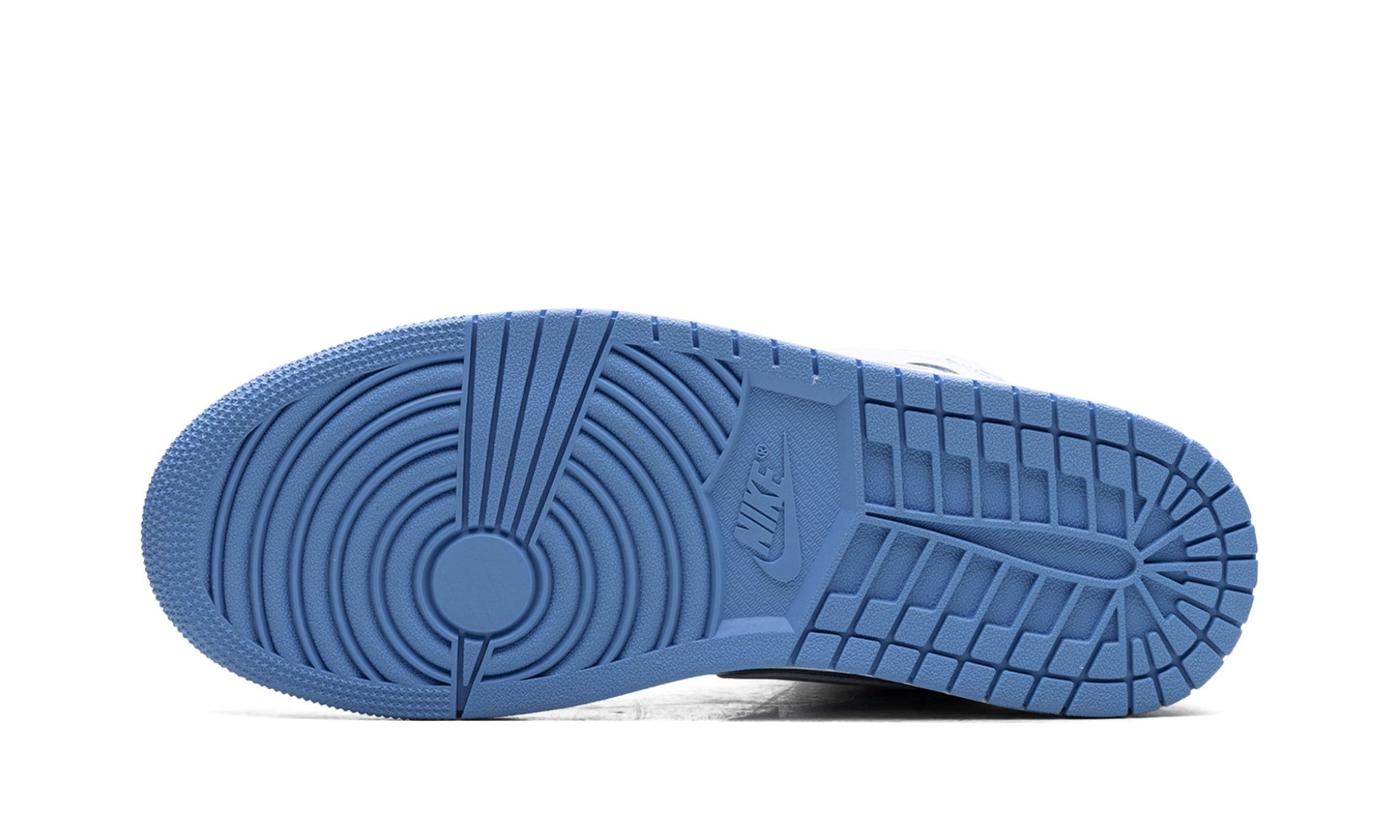 Air Jordan 1 Mid 'Legend Blue'