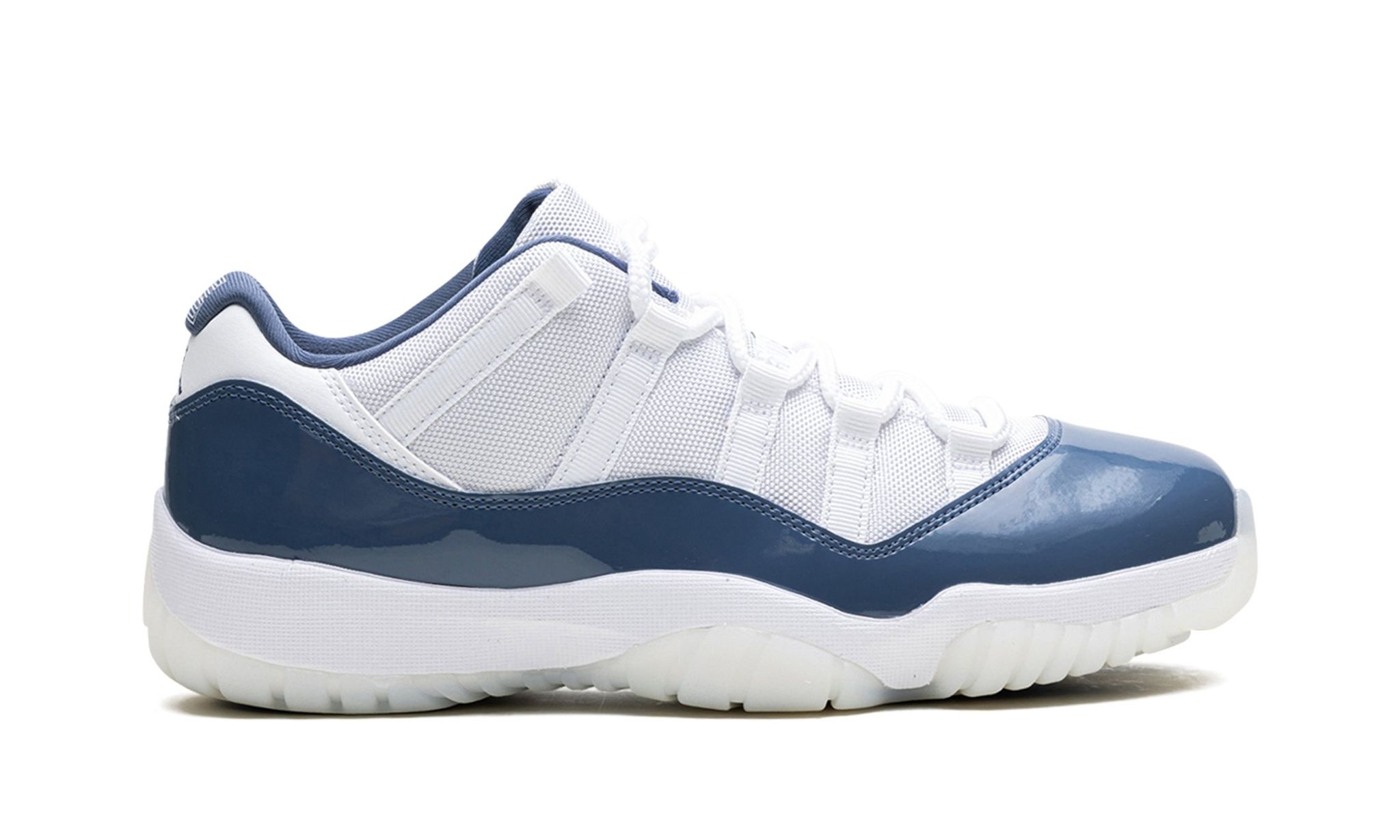 Air Jordan 11 Retro Low 'Diffused Blue'