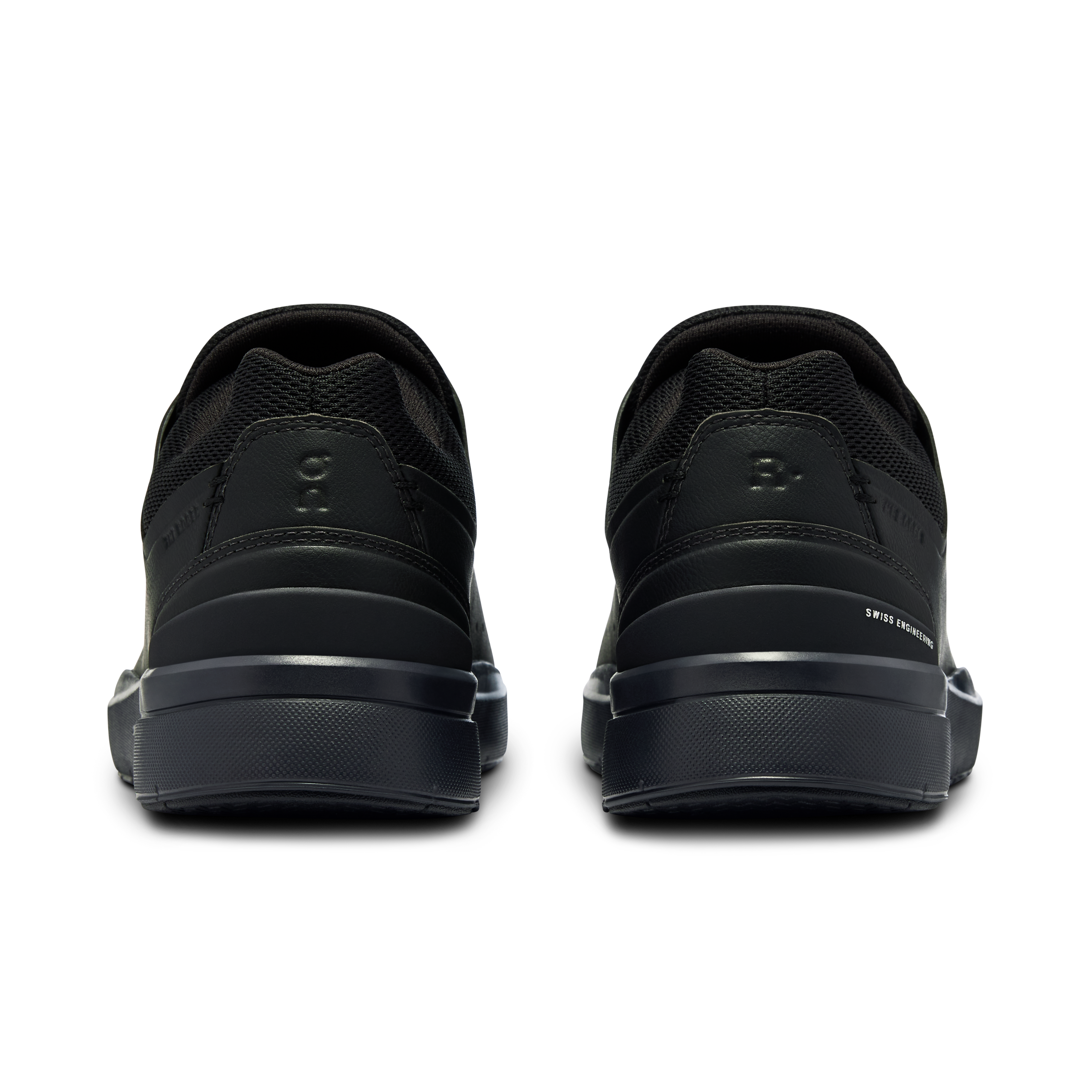 On The Roger Advantage All Black (Women's)