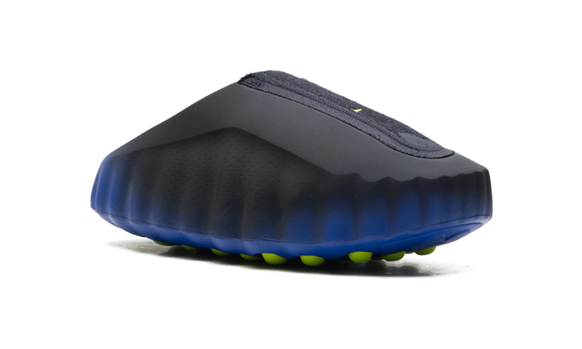 Mind 001 Flyknit "Hyper Royal" - Guerdon Kicks - Sneakers