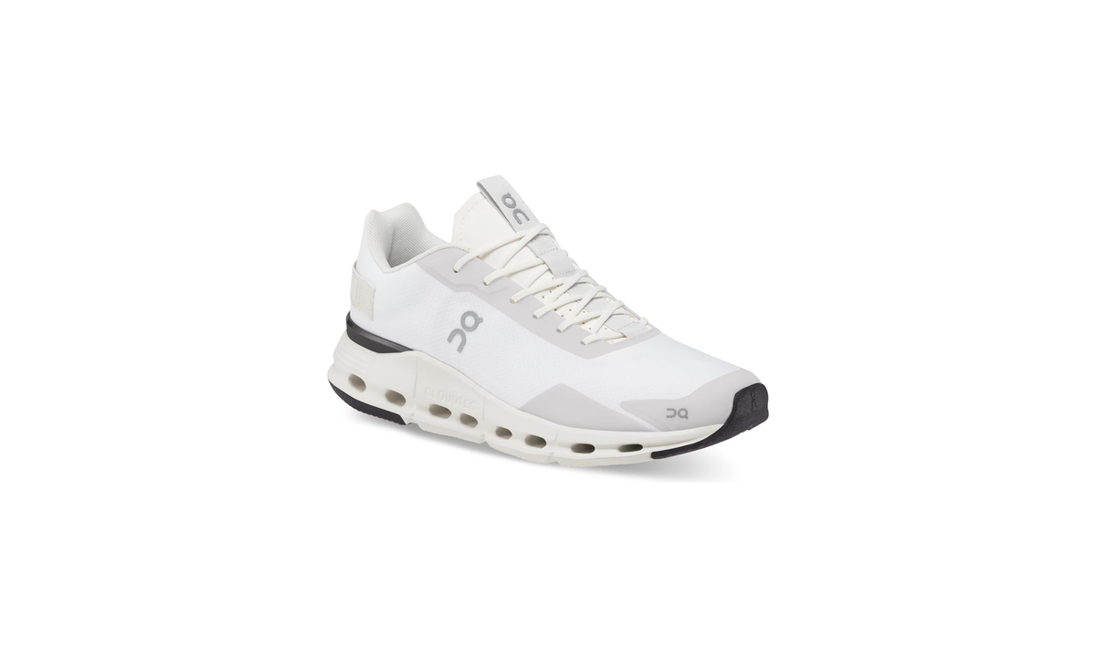 On Running Cloudnova Form White Eclipse (Women's)