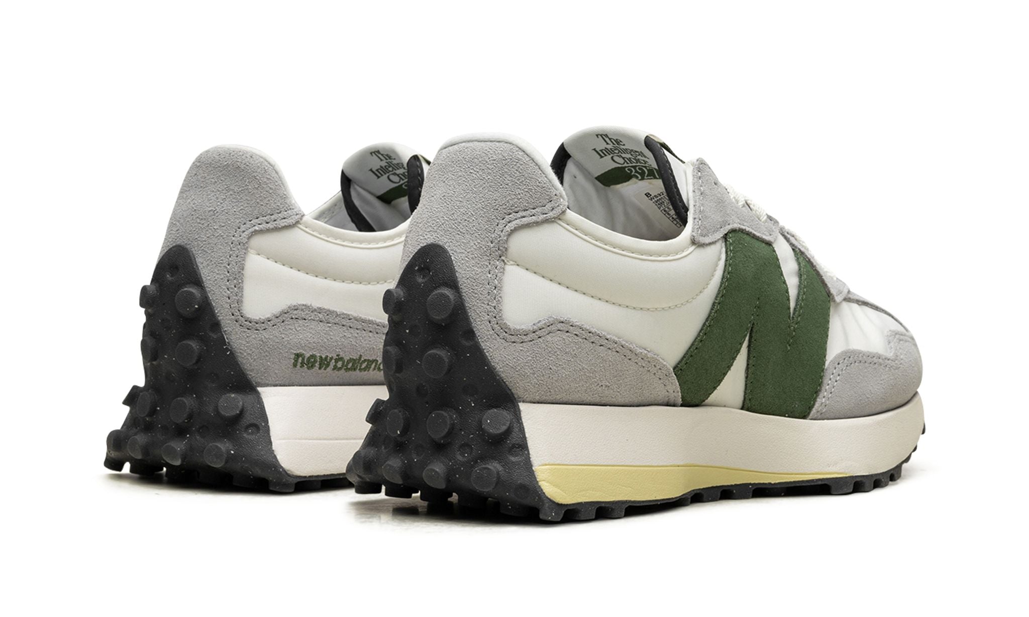 Wmns 327 'Raincloud Nori'