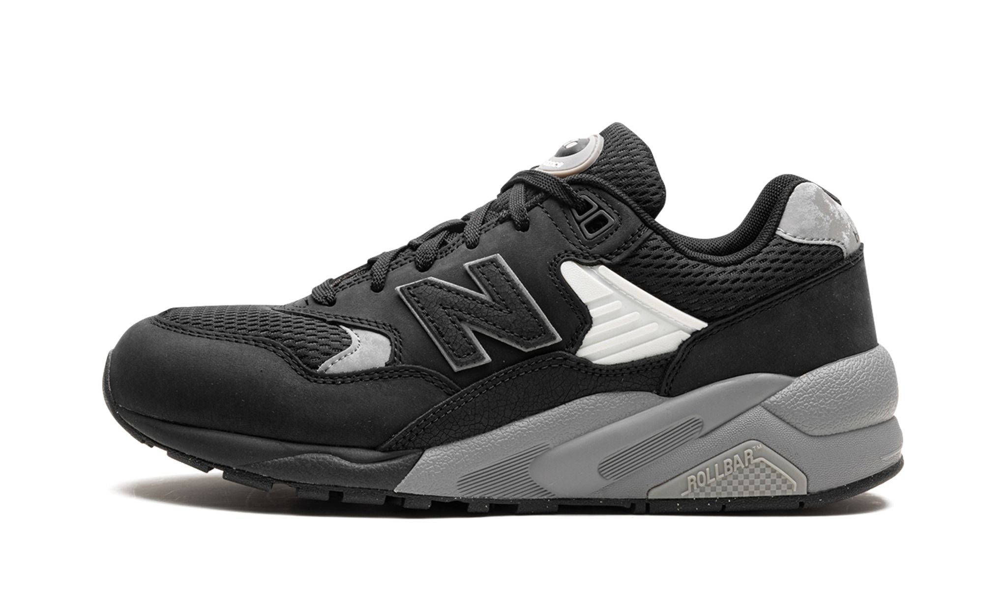 580 'Black Shadow Grey'