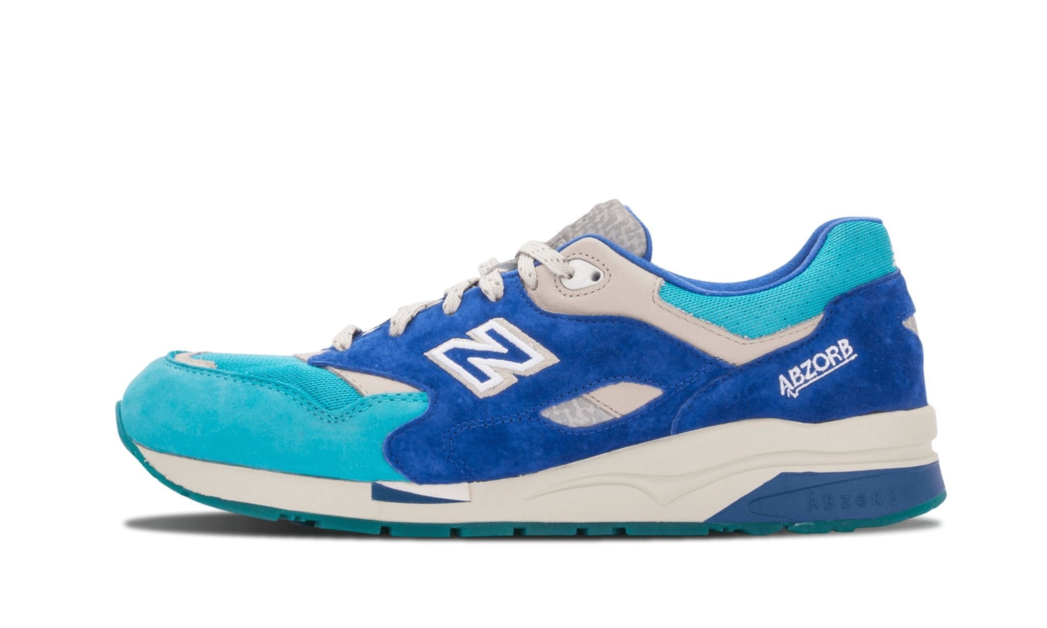 Nice Kicks x 1600 'Grand Anse'