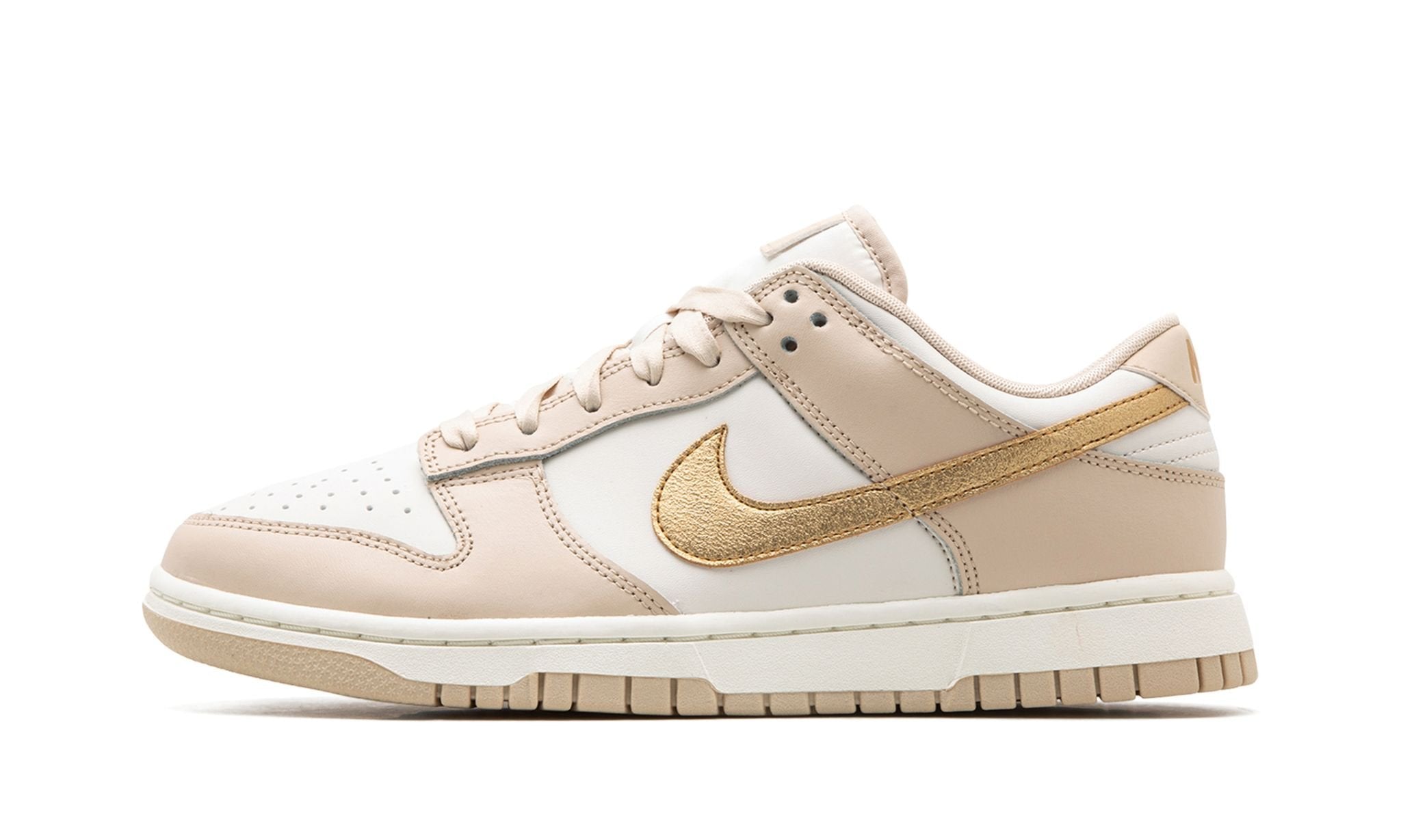 Wmns Dunk Low 'Gold Swoosh'