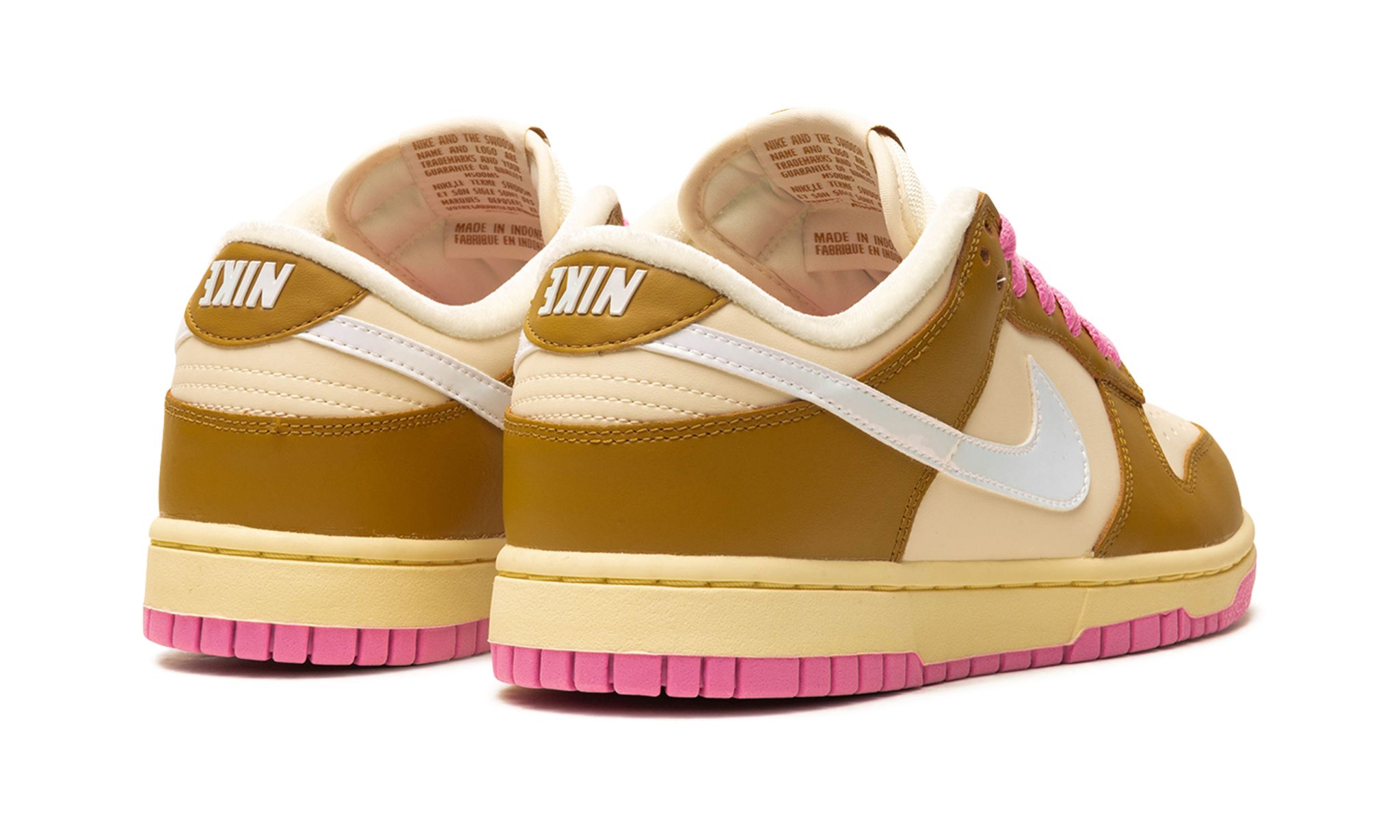 Wmns Dunk Low SE 'Dance - Bronzine Pink'