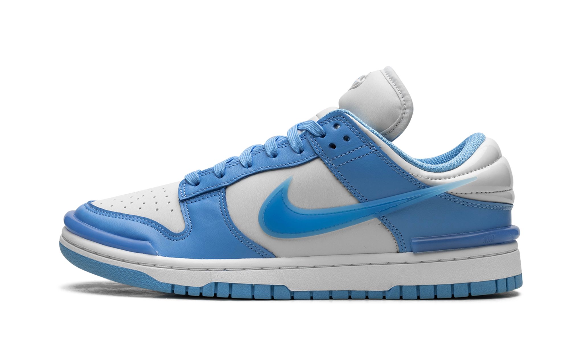 Wmns Dunk Low Twist 'University Blue'
