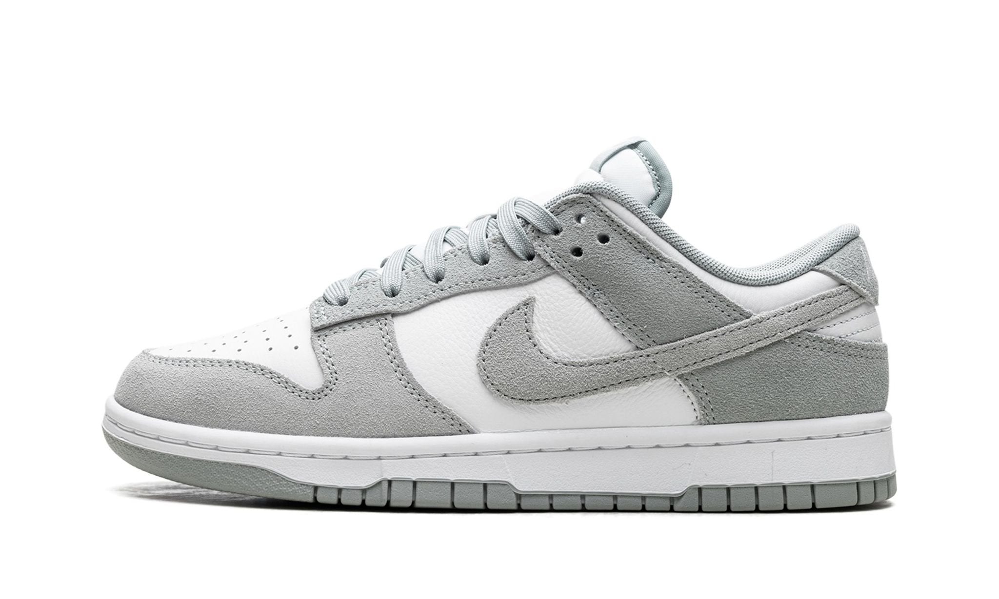 Dunk Low SE 'Light Pumice'