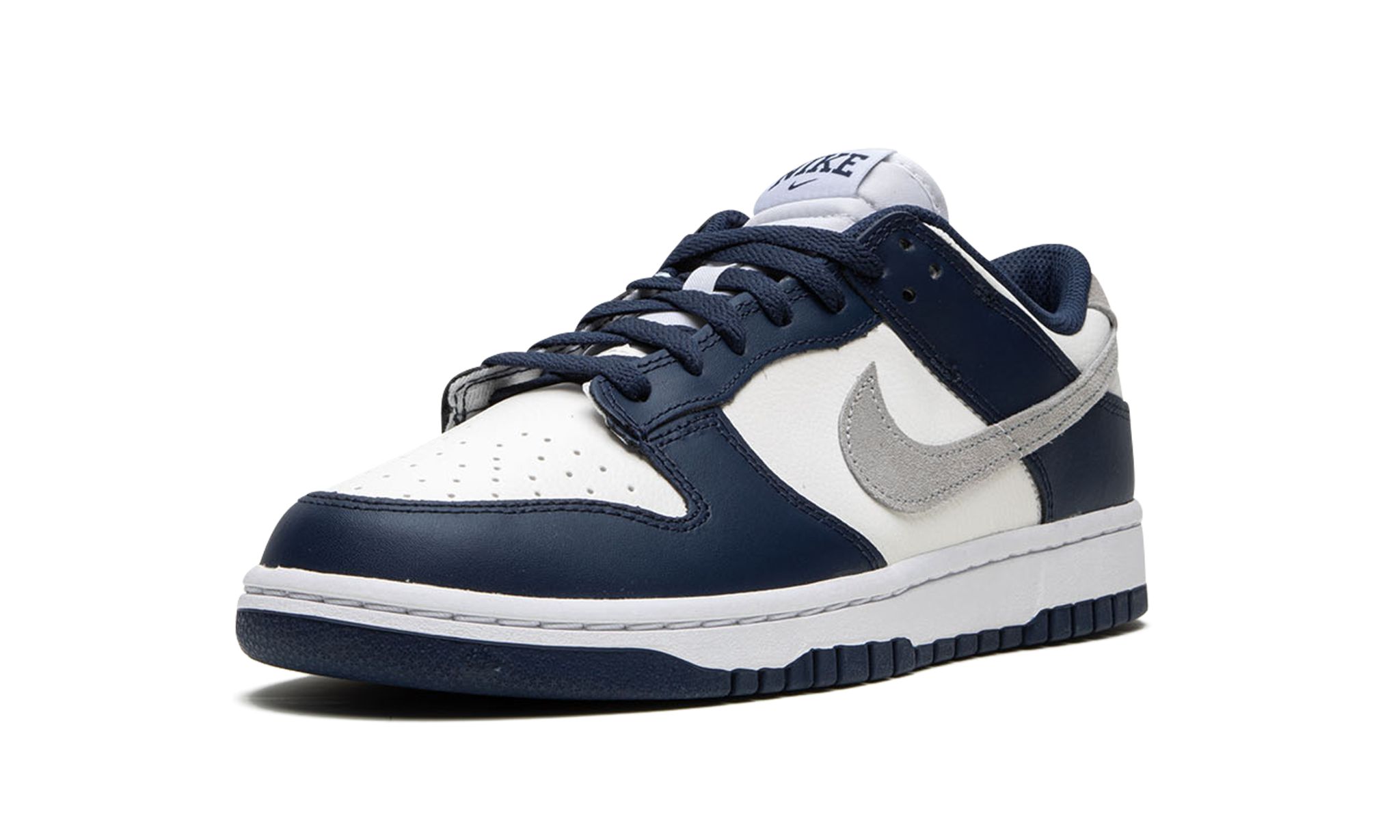 Dunk Low Summit White Midnight Navy