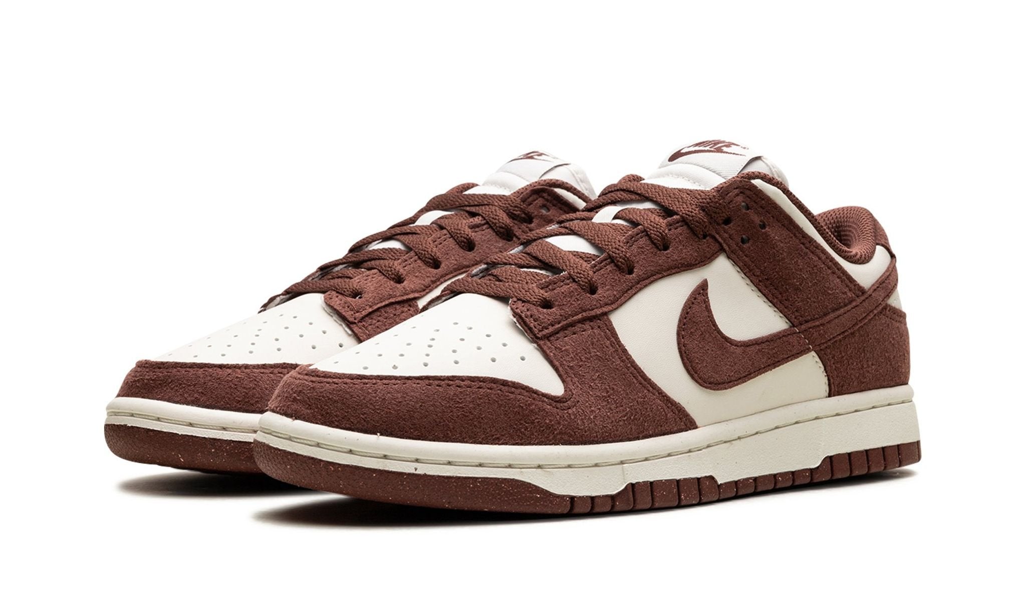 Wmns Dunk Low Next Nature 'Red Sepia'