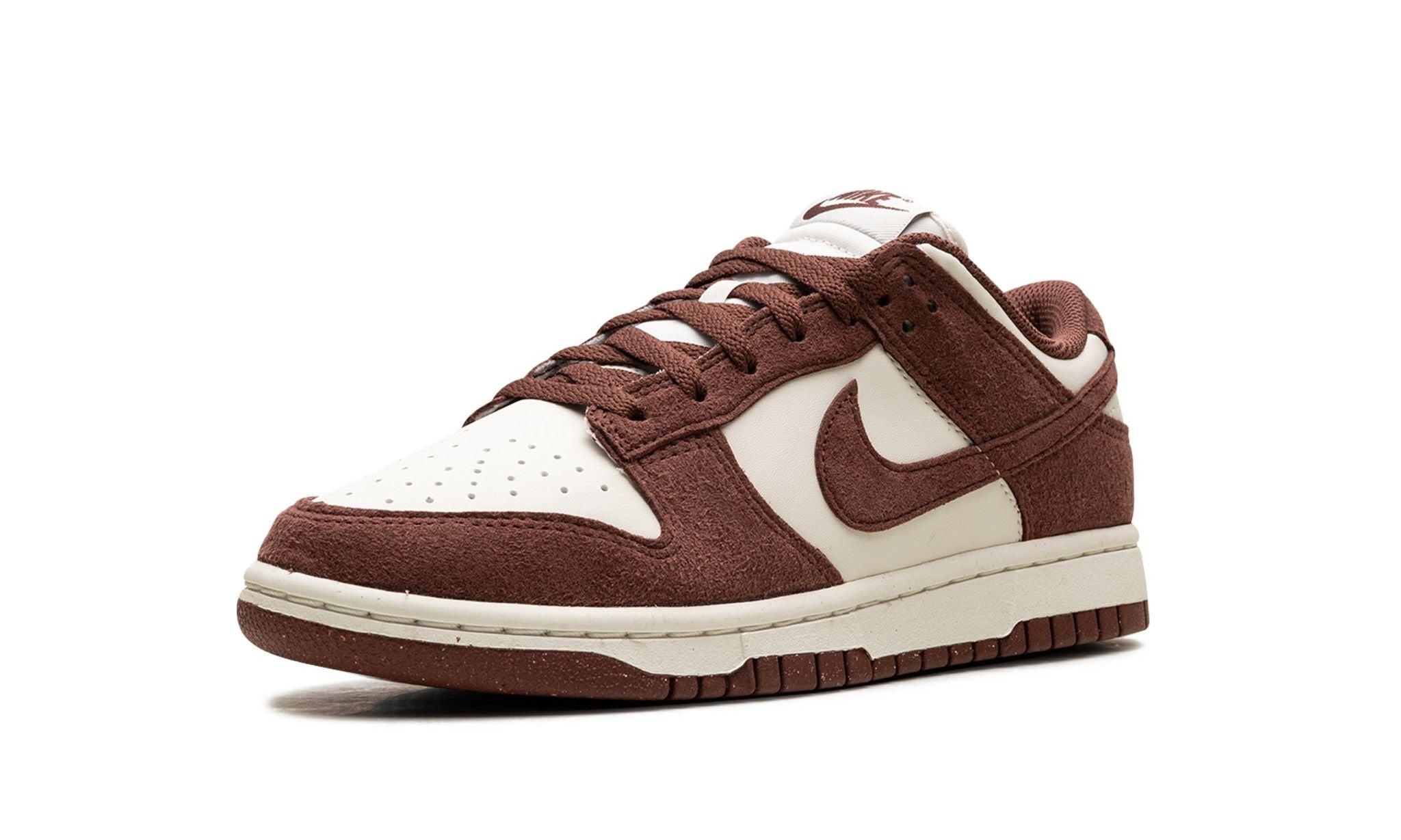 Wmns Dunk Low Next Nature 'Red Sepia'