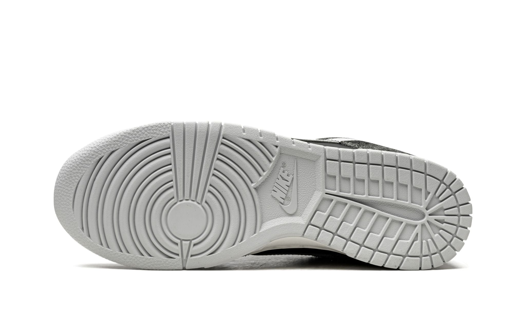 Dunk Low Premium Animal Pack  Zebra