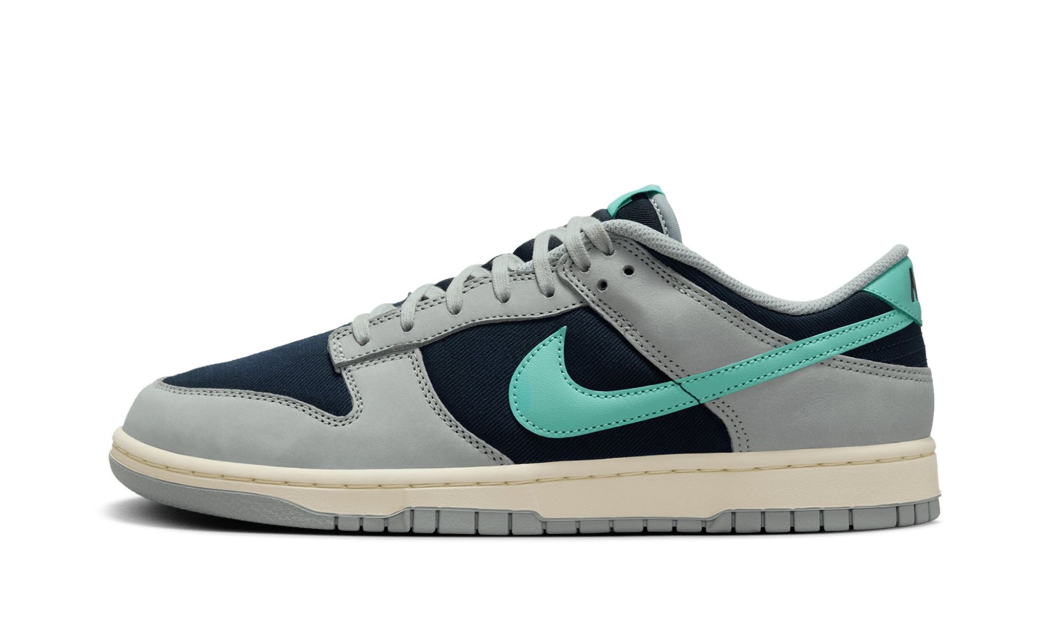 Dunk Low Premium 'Dark Obsidian Green Frost'