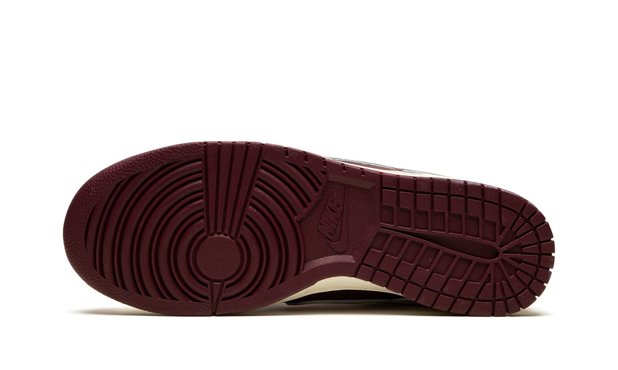 Dunk Low Valentines Day (2023)