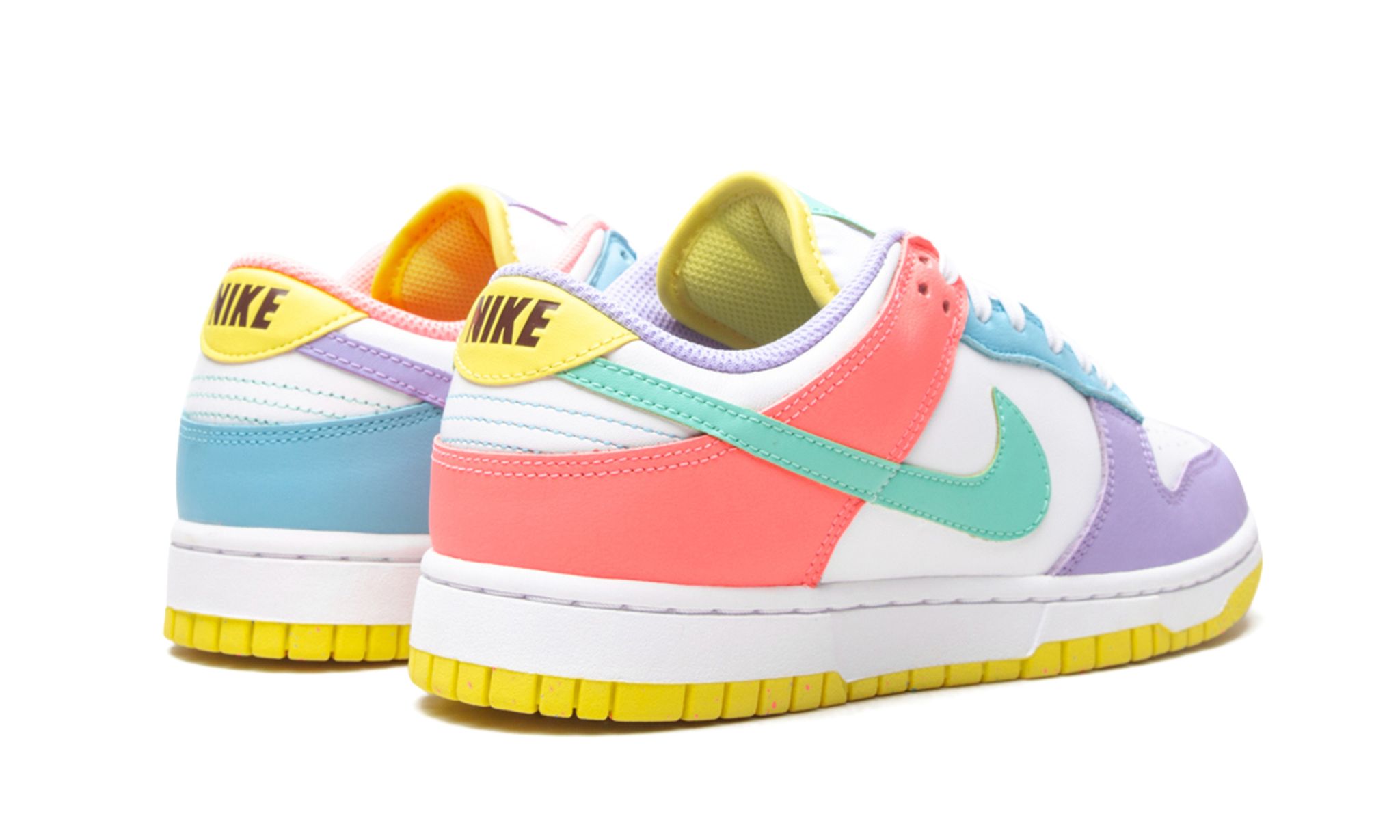 Wmns Dunk Low Easter Candy