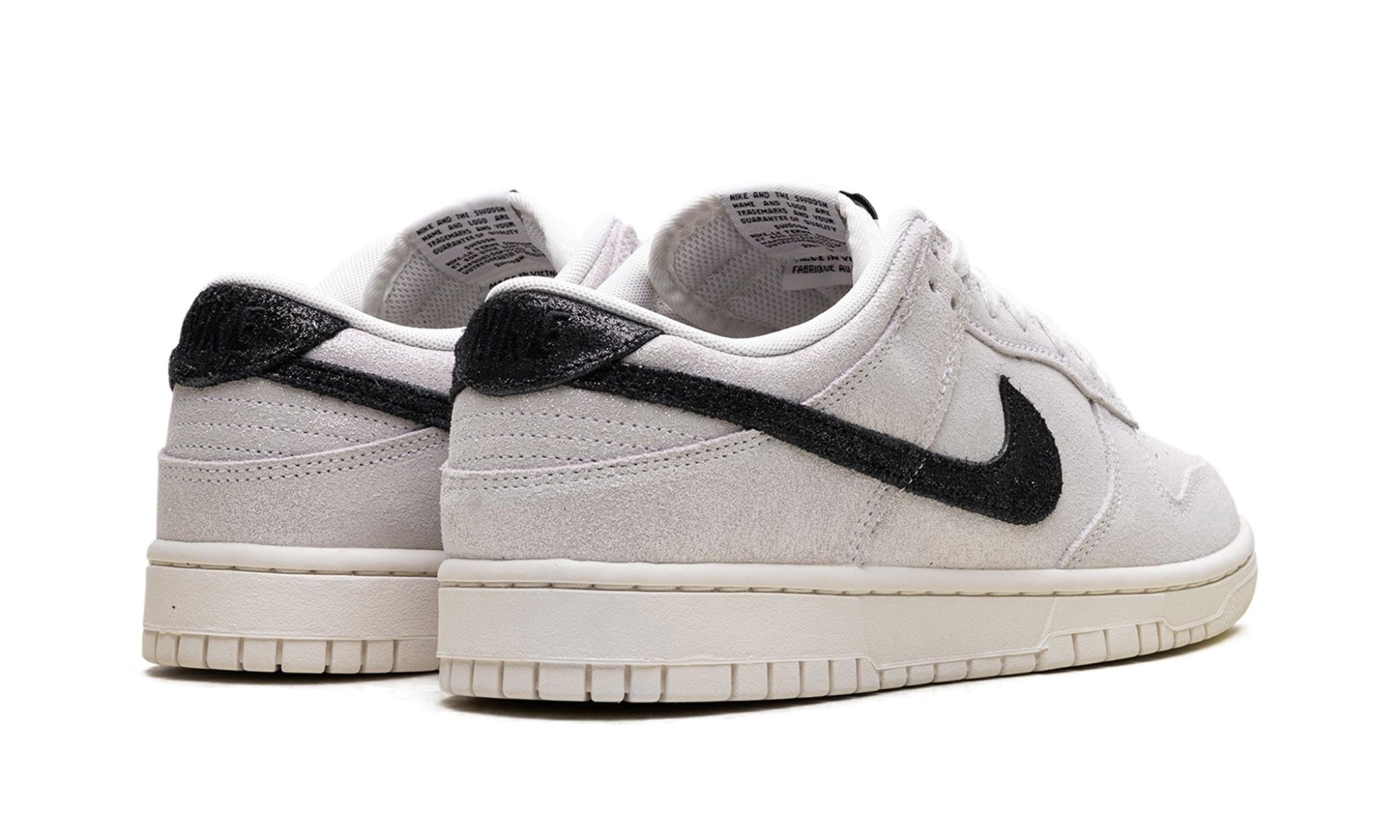 Wmns Dunk Low SE 'White Glittery Suede'