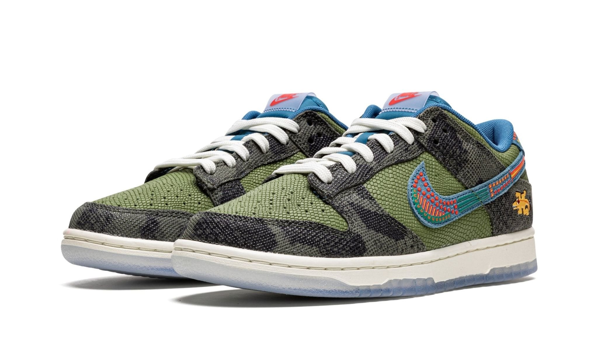 Dunk Low Siempre Familia