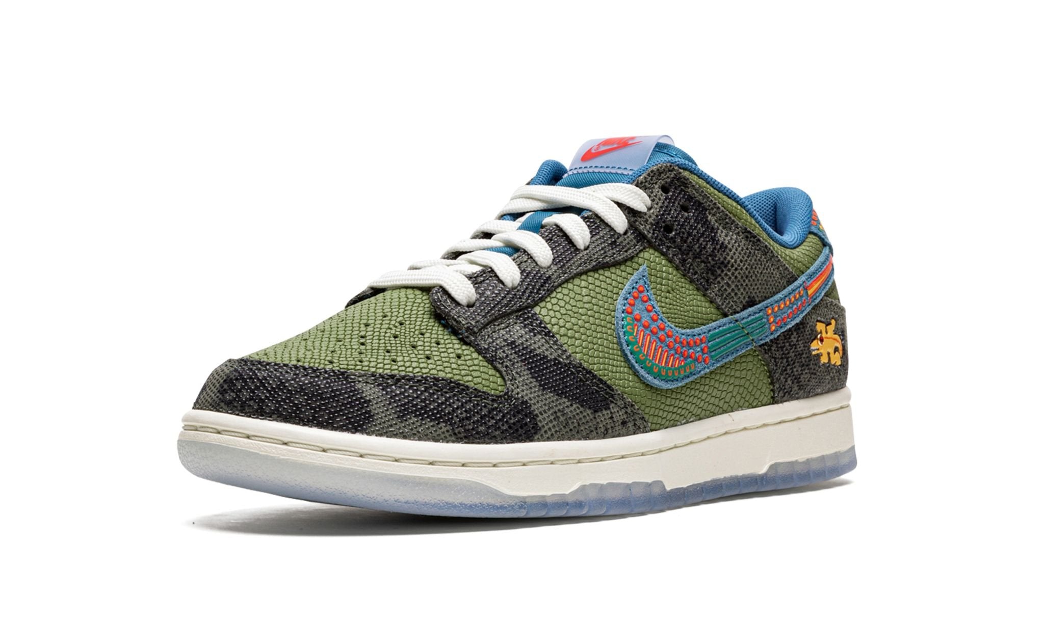 Dunk Low Siempre Familia