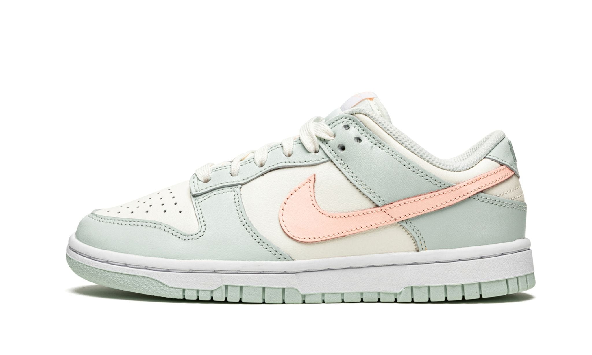 Dunk Low Wmns Barely Green